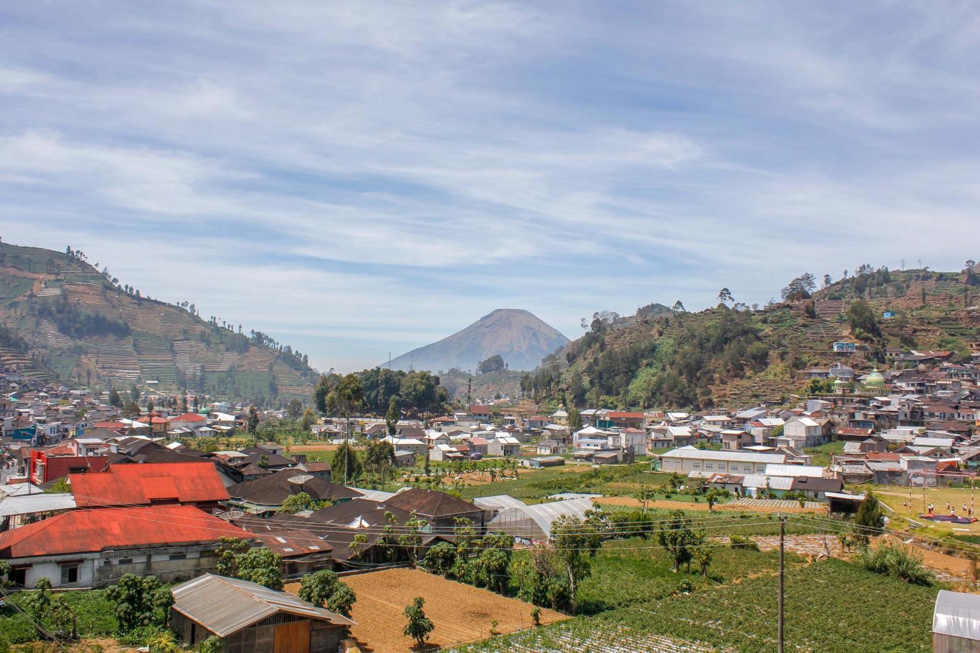 Reddoorz Syariah Near Kawasan Wisata Gunung Prau Dieng Hotel Diyeng Exterior photo